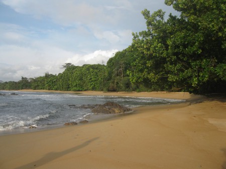 Plage de Lolabé, Kribi